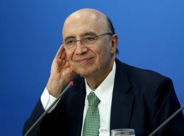 Ministro da Fazenda diz que continuará no governo caso Temer deixe presidência