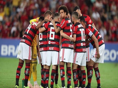 Fla se aproxima de sua melhor campanha, mas vê título distante