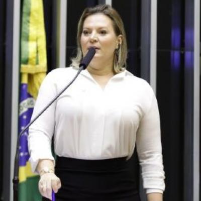 Bolsonaro decide retirar Joice Hasselmann da liderança do Governo no Congresso